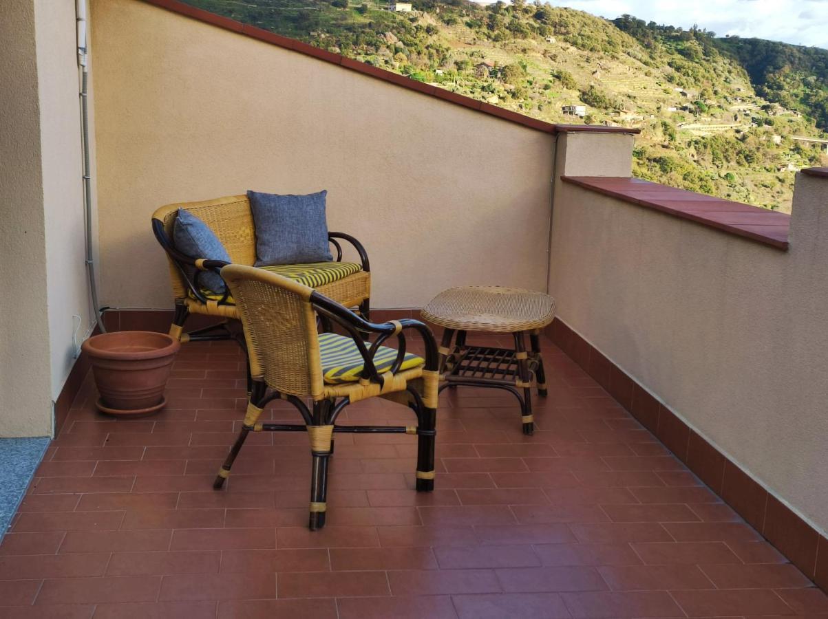 La Panoramica Apartment Gallodoro Exterior photo