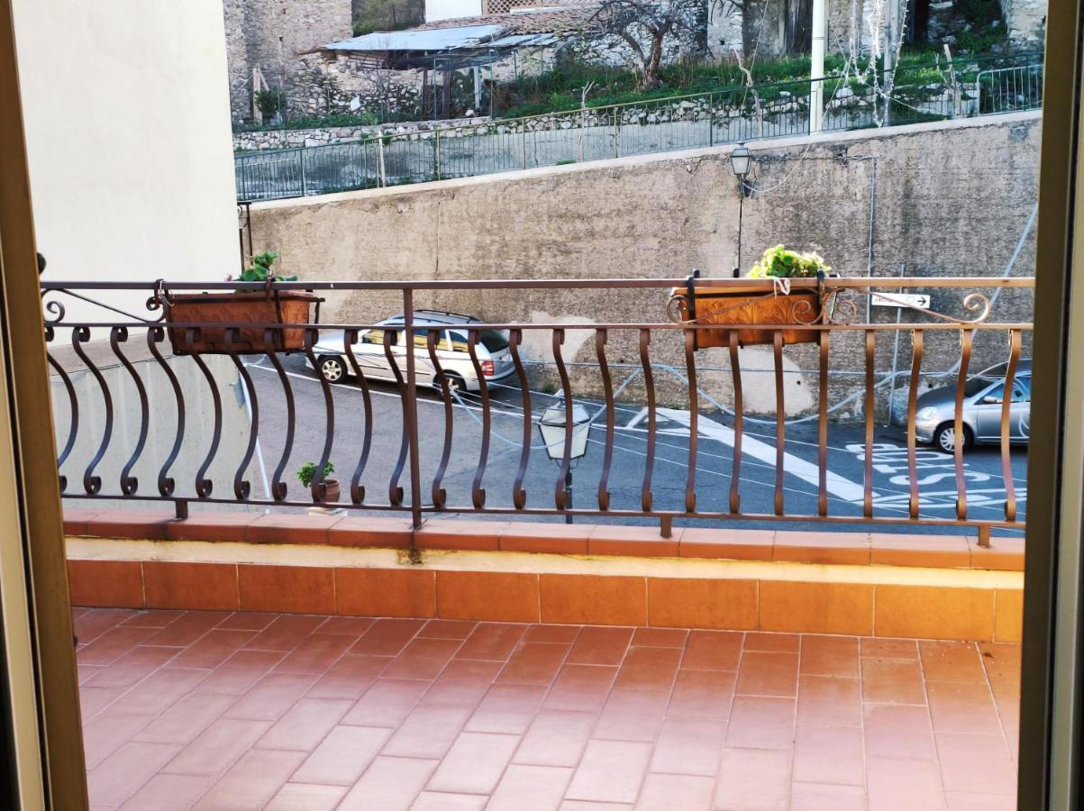 La Panoramica Apartment Gallodoro Exterior photo